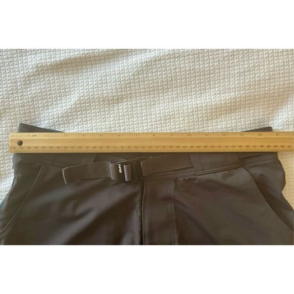 NWOT NRS Men's Quick Dry Fishing Guide UPF Shorts Size 30 - Picture 9 of 12